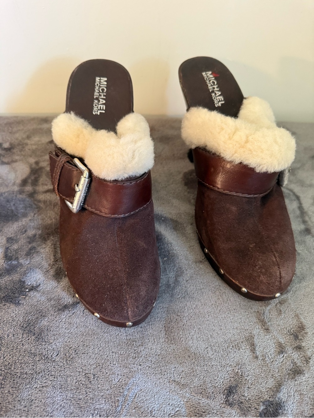 Michael Kors Brown Suede Shearling-Trim Buckle Clog - Picture 3 of 13